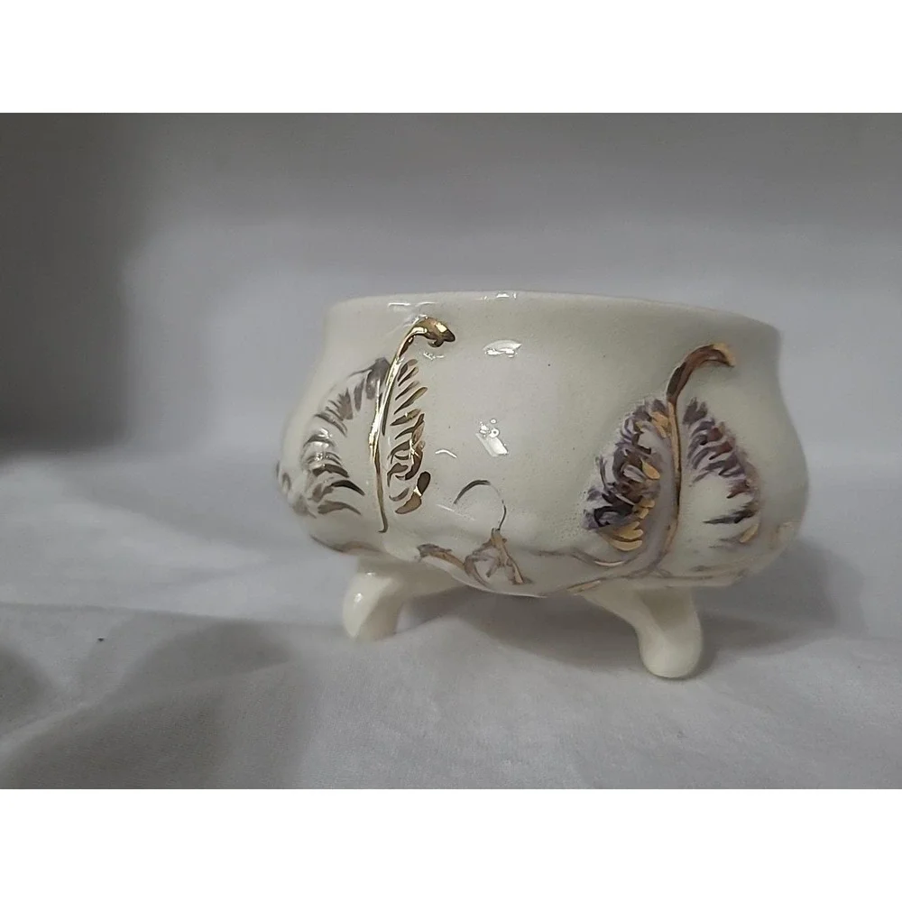 Vintage Royal‎ Copley Ceramic Footed Ring Bowl Decorated With Gold Ivy Branches